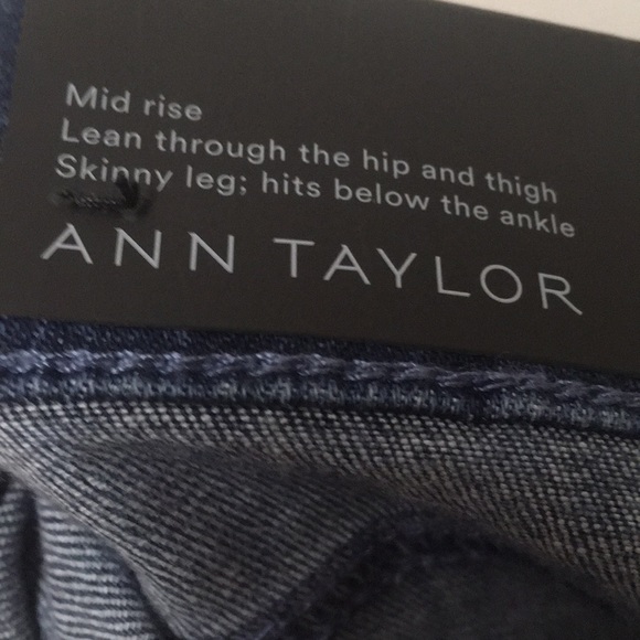 Embroidered Hem Performance Stretch Skinny Jeans ,size-14. - Picture 8 of 9